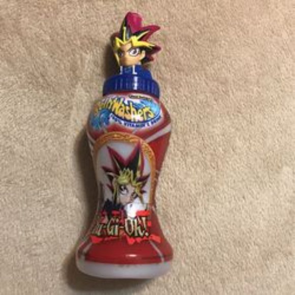 2003 YuGiOh Belly Washer Bottle - Picture 1 of 4
